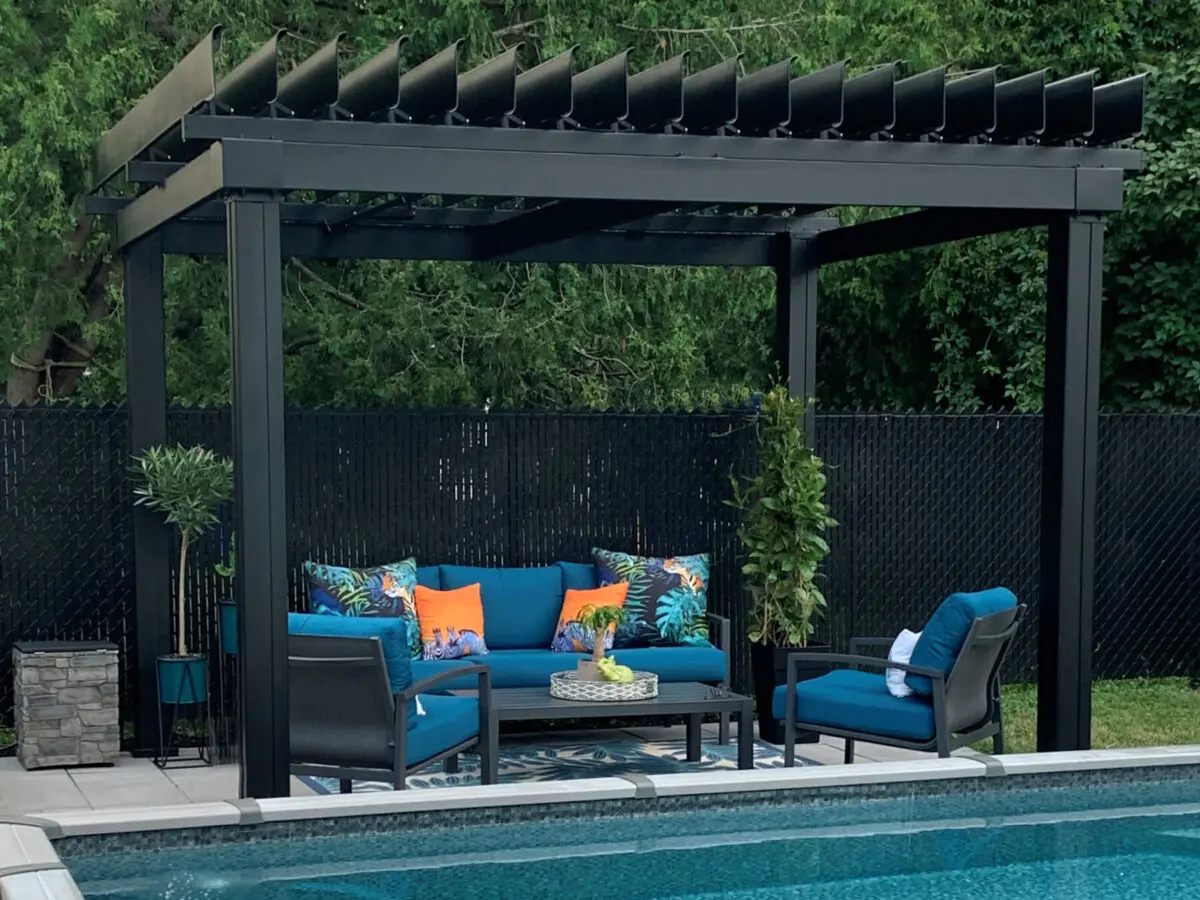 Custom Motorized Louvoured Pergola Installation
